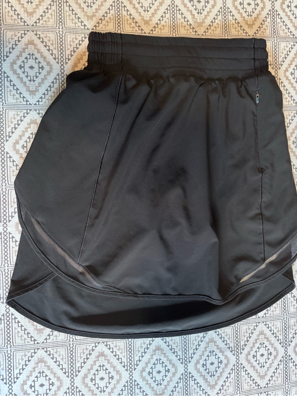 Lululemon Hotty Hot High-Rise Skirt Long in Black Size 0 - Picture 3 of 5
